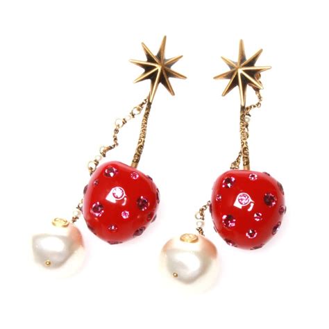 gucci cherry charm
